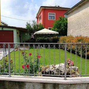 https://il-roseto-holidays.hotelinveneto.com
